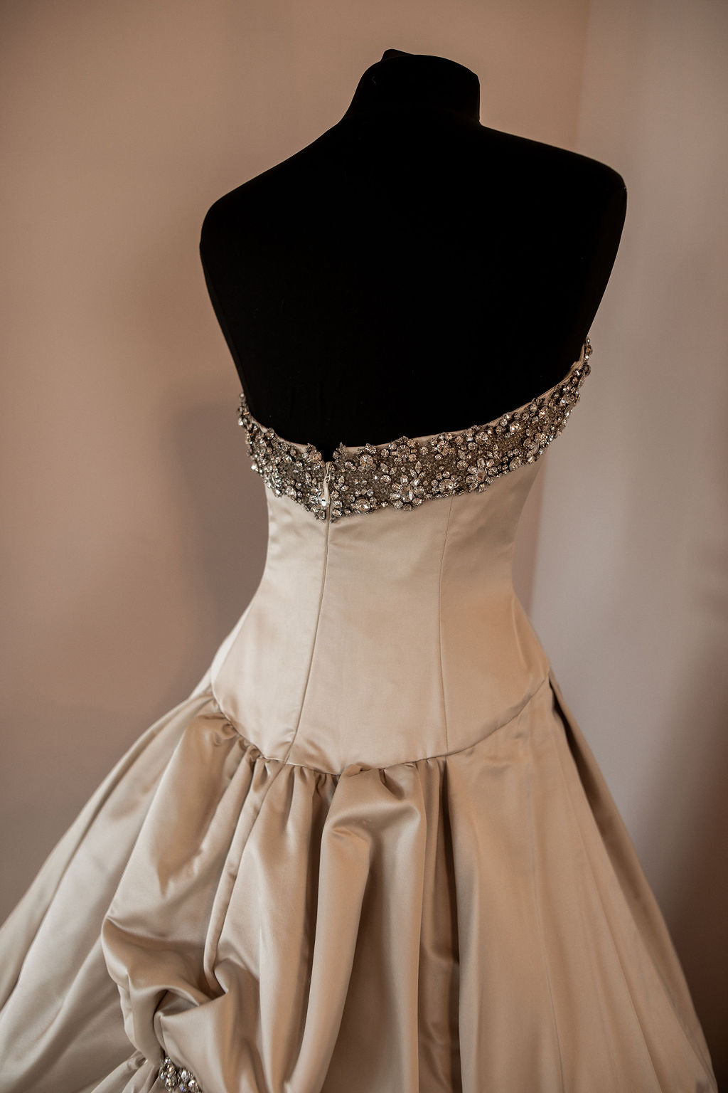 Amsale -Vintage Style M589