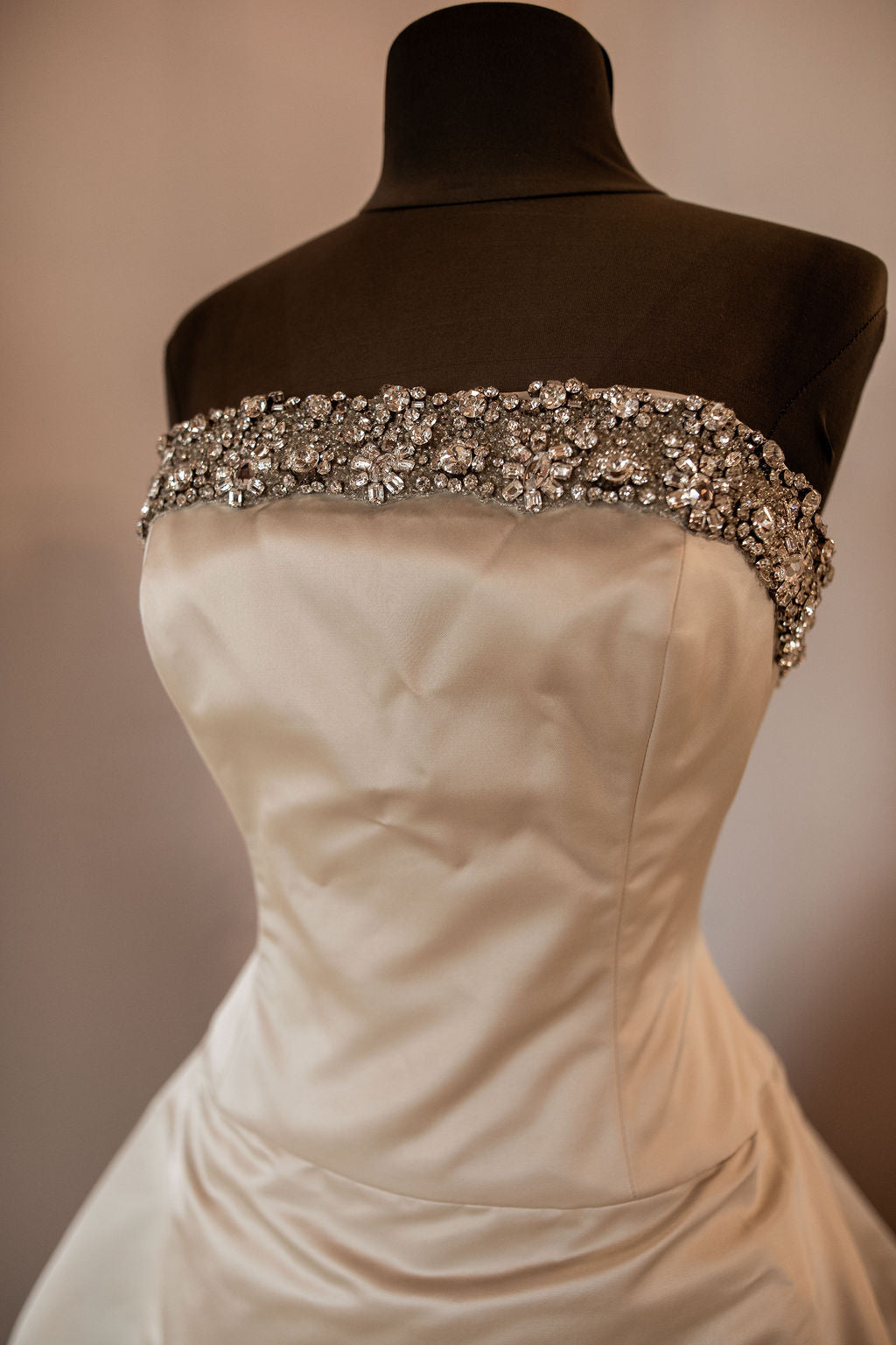 Amsale -Vintage Style M589
