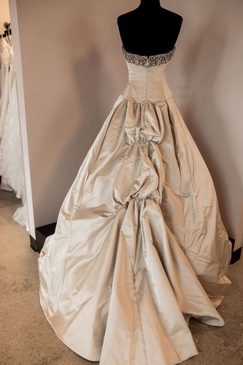 Amsale -Vintage Style M589